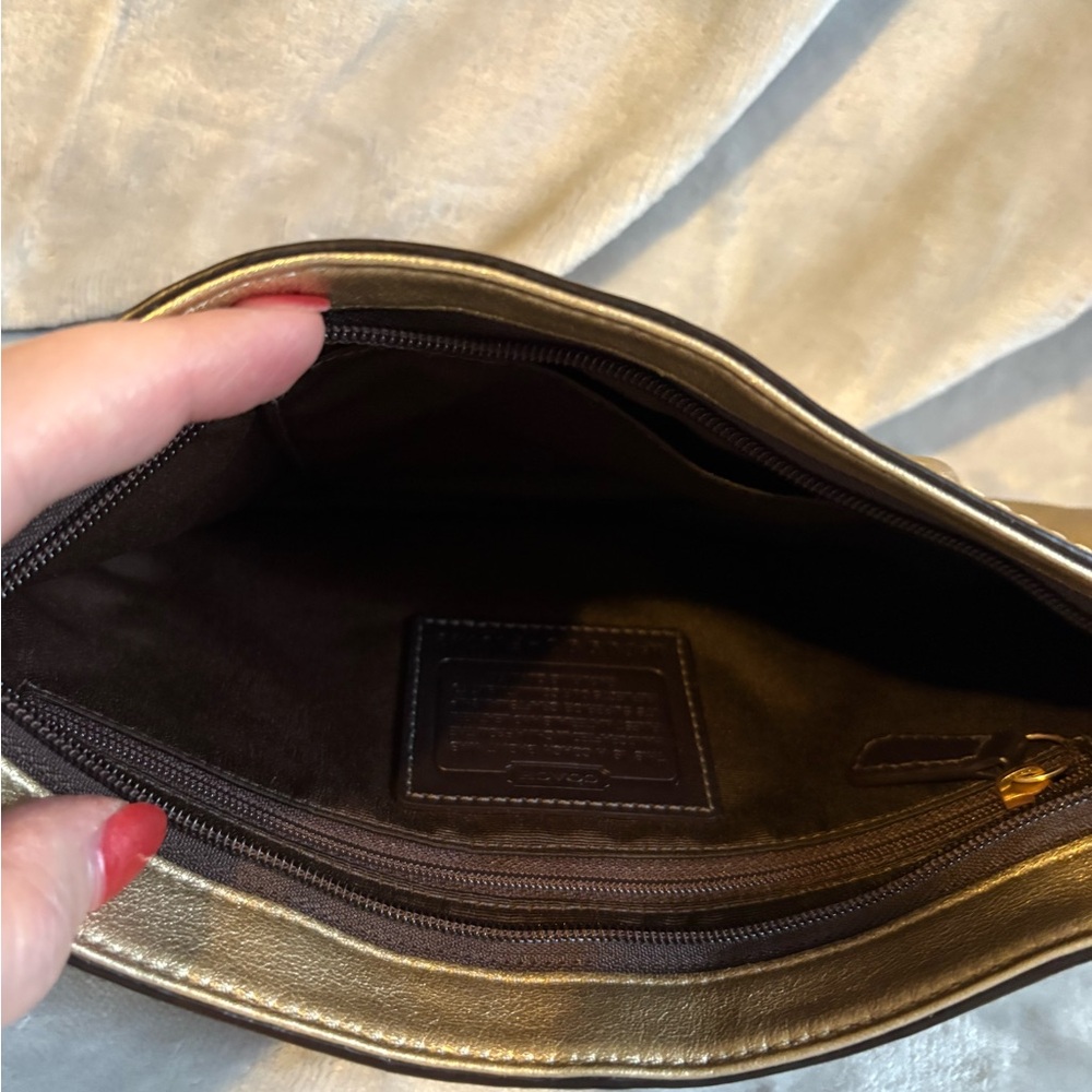 Vintage - COACH Ergo Leather Pleated Large Wristlet - Picture 5 of 5